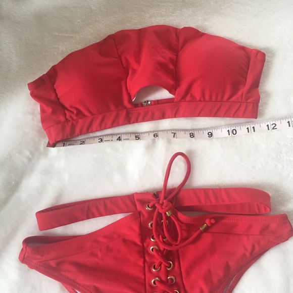 Red two-piece swimsuit - Picture 4 of 5